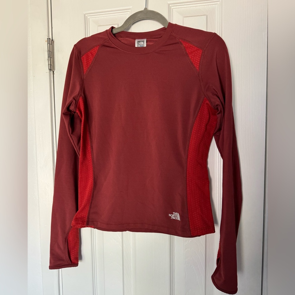 North Face Dry Wick Long-sleeve Shirt sz M